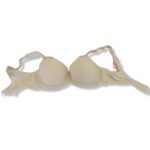 Modrček Leilieve z oblikovanimi košaricami. Velikost košarice C