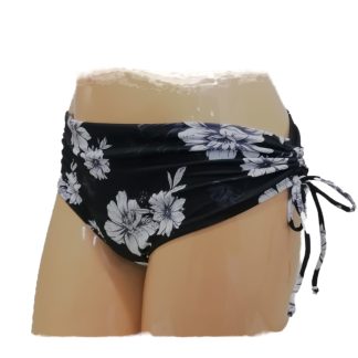 Ženske kopalke spodnji del širše pri straneh z vrvico. Model pol boksarce (short). Dvodelne trgovinamacek 2