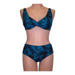 Ženske dvodelne kopalke z oblikovano košarico brez kosti.