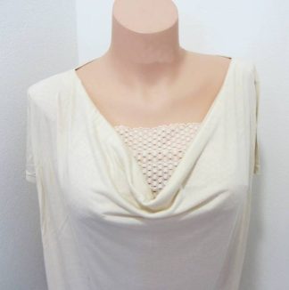 Ženska majica na kratke rokave. Velikost konfekcije od 44 do 50 Spodnje majice kratek - dolg - 3/4 rokav in puliji trgovinamacek